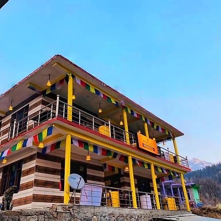 Nomads Hostel Tosh Ngoại thất bức ảnh