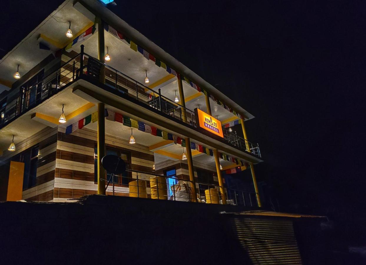 Nomads Hostel Tosh Ngoại thất bức ảnh