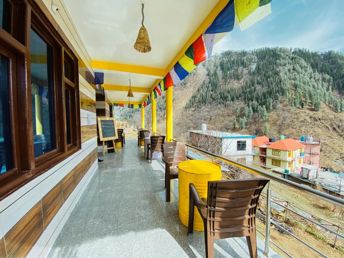 Nomads Hostel Tosh Ngoại thất bức ảnh