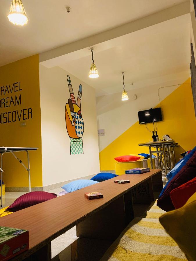 Nomads Hostel Tosh Ngoại thất bức ảnh
