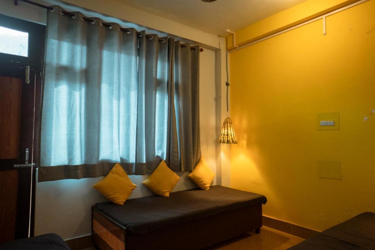 Nomads Hostel Tosh Ngoại thất bức ảnh