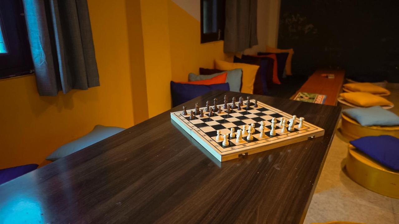 Nomads Hostel Tosh Ngoại thất bức ảnh