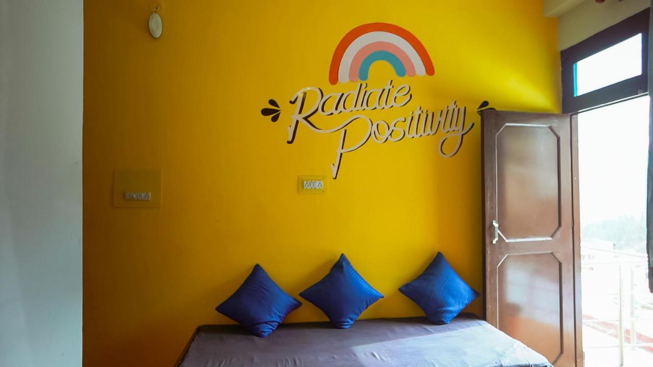 Nomads Hostel Tosh Ngoại thất bức ảnh